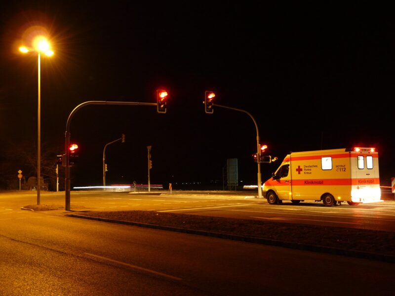 Ambulances Around the World: How Emergency Medical Services Differ Globally Ambulances Around the World: How Emergency Medical Services Differ Globally
