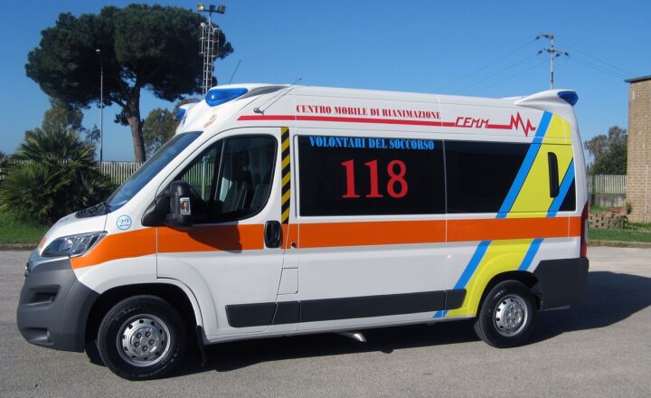 Why Some Countries Rely on Private Ambulance Services for Medical Emergencies