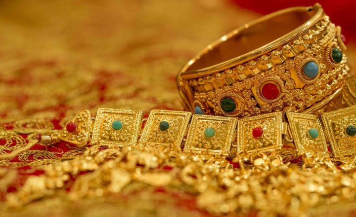 Why Gold Jewelry Remains the Ultimate Symbol of Luxury and Status