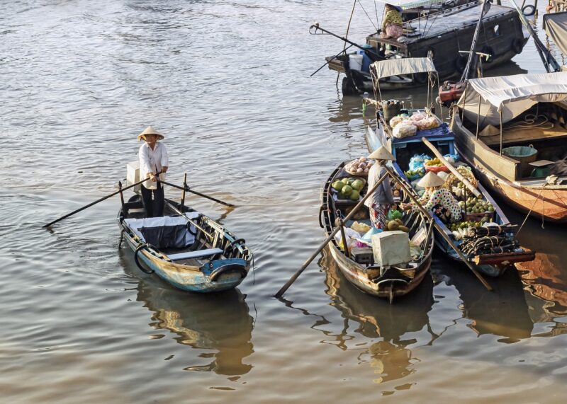 The Role of Rivers in Ancient Trade and the Development of Civilizations