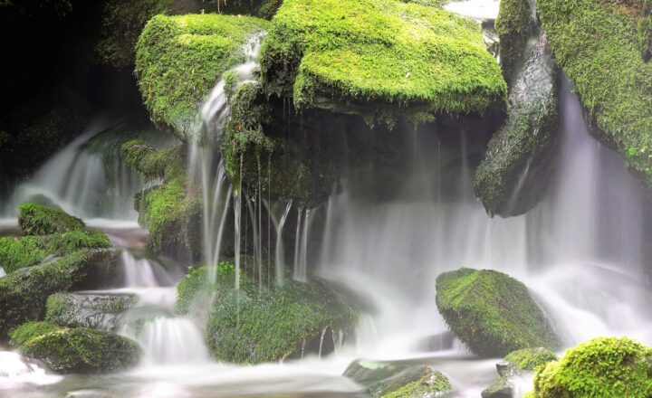 How Waterfalls Form: The Geology Behind These Stunning Natural Wonders