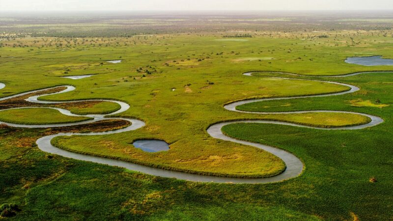 The Fascinating Life Cycle of Rivers: From Mountain Streams to Vast Deltas The Fascinating Life Cycle of Rivers: From Mountain Streams to Vast Deltas