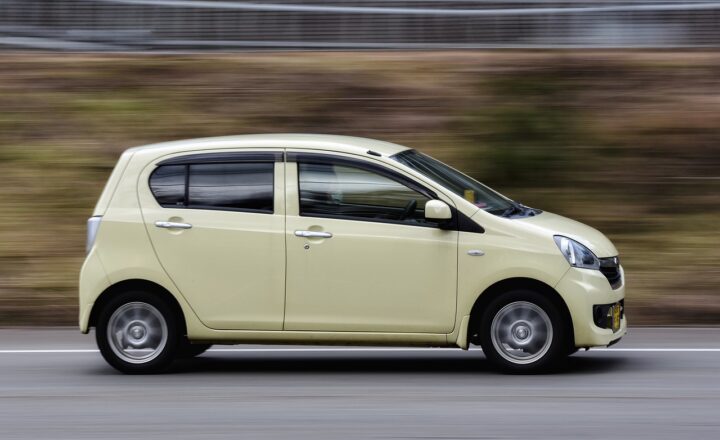 How to Choose the Perfect Car for City Driving: A Guide to Compact, Fuel-Efficient Options