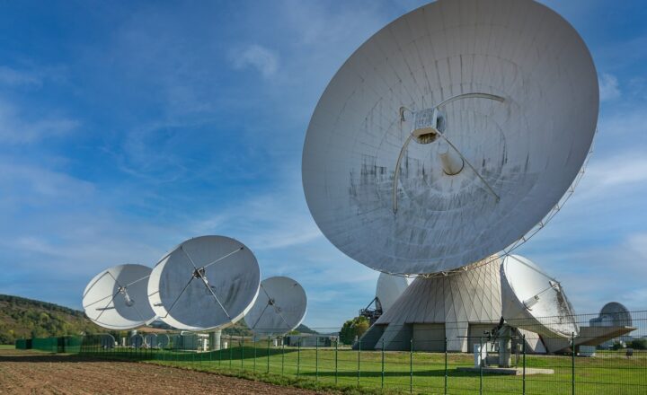 How Verizon Became a Leading Name in the Telecommunications Industry