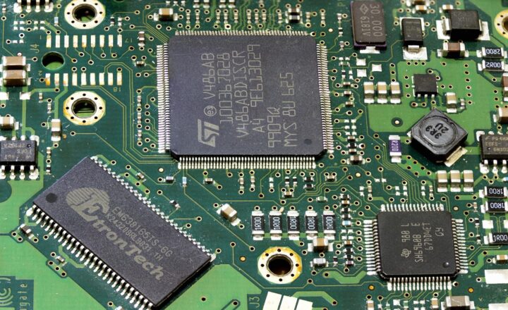 How Intel Became the Heart of Modern Computers and Shaped the Tech World