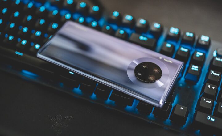 The Story of Huawei: How It Became a Global Contender in Technology