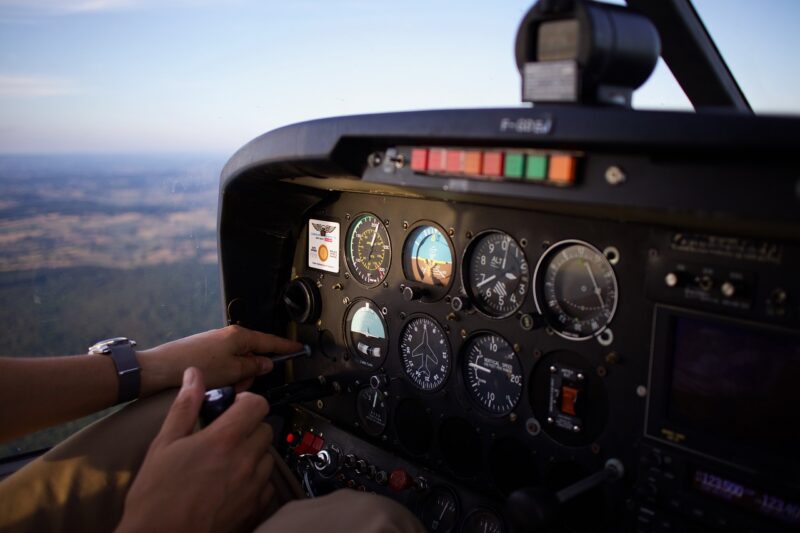How to Become a Pilot: A Comprehensive Guide to Taking to the Skies How to Become a Pilot: A Comprehensive Guide to Taking to the Skies