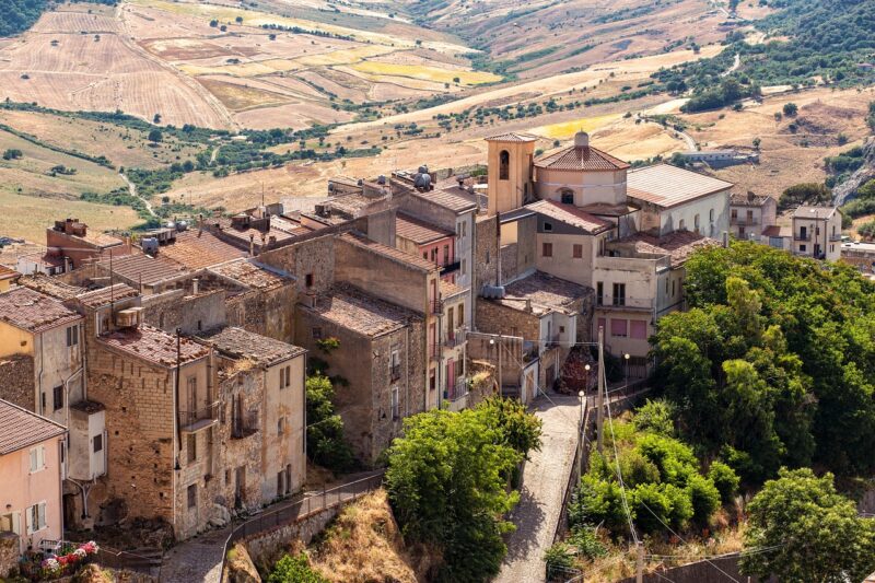 The Best Historic Towns in Italy for a Timeless Travel Experience The Best Historic Towns in Italy for a Timeless Travel Experience