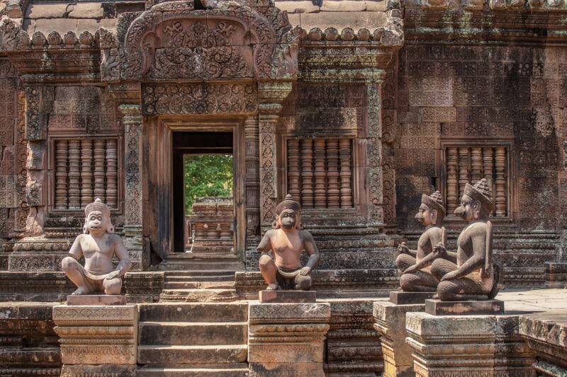 Exploring the Ancient Temples of Cambodia: A Guide to Angkor Wat Exploring the Ancient Temples of Cambodia: A Guide to Angkor Wat