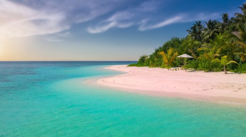 Top 10 Romantic Getaways for Couples Seeking Adventure and Relaxation Top 10 Romantic Getaways for Couples Seeking Adventure and Relaxation