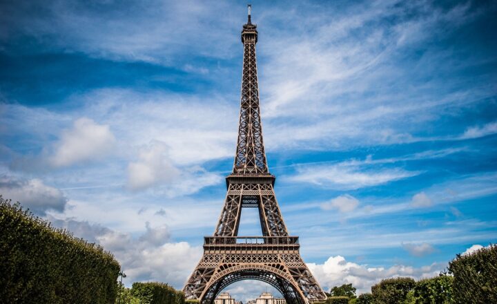 The History of the Eiffel Tower: A Controversial Landmark’s Journey to Fame