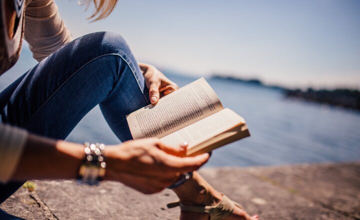 How to Start a Reading Club: Why Sharing Your Love for Books Is the Best Hobby