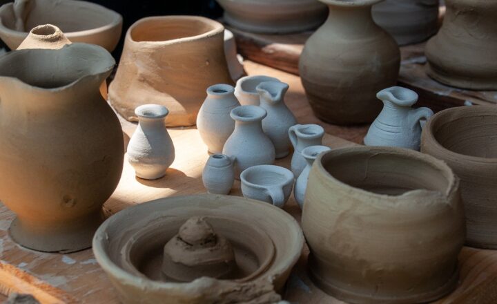 Exploring the World of Pottery Classes and the Benefits of Hands-On Creativity
