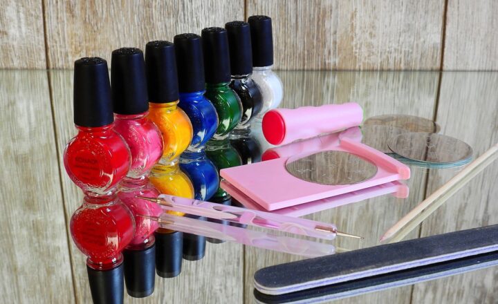 Exploring the World of Nail Art: A Creative Hobby for Fashion Enthusiasts