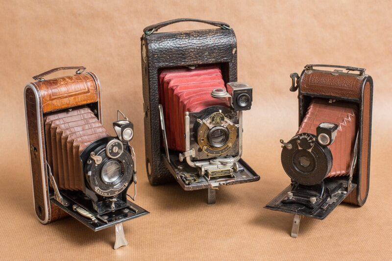 Getting Into Vintage Collecting: A Guide to Finding and Preserving Unique Items