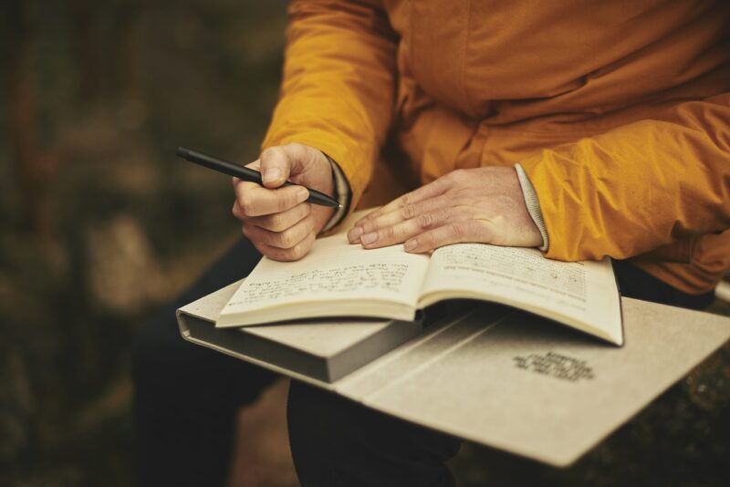 The Art of Journaling: How Writing for Yourself Can Bring Clarity and Peace The Art of Journaling: How Writing for Yourself Can Bring Clarity and Peace