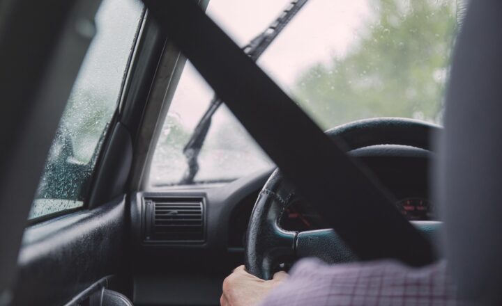 How to Choose the Best First Car for New Drivers on a Budget