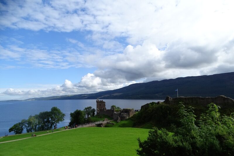 The Mystery of the Loch Ness Monster: Evidence, Sightings, and Skeptics The Mystery of the Loch Ness Monster: Evidence, Sightings, and Skeptics