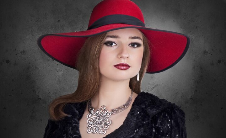 The Evolution of Jewelry: From Ancient Adornments to Modern Trends