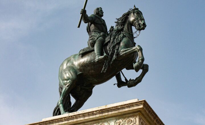 The History of Art: Classic vs. Contemporary and Their Lasting Impact