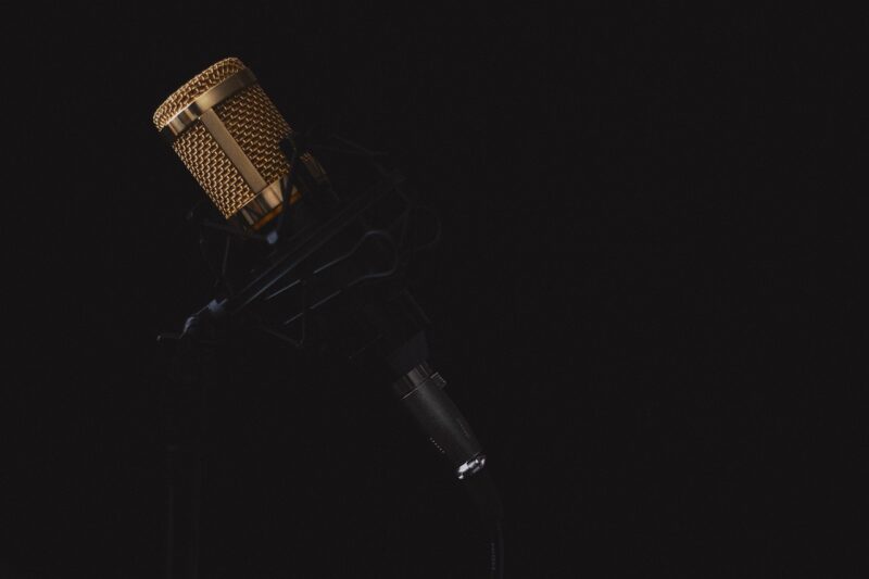 How Internet Radio Changed Broadcasting and Created New Opportunities