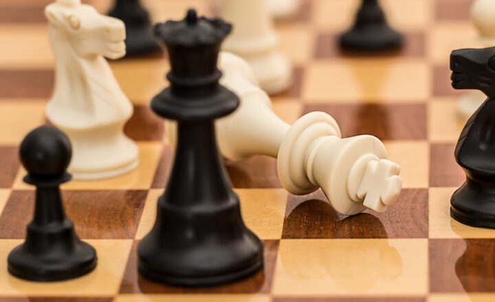 Top Tips for Hosting a Table Game Night with Friends and Family