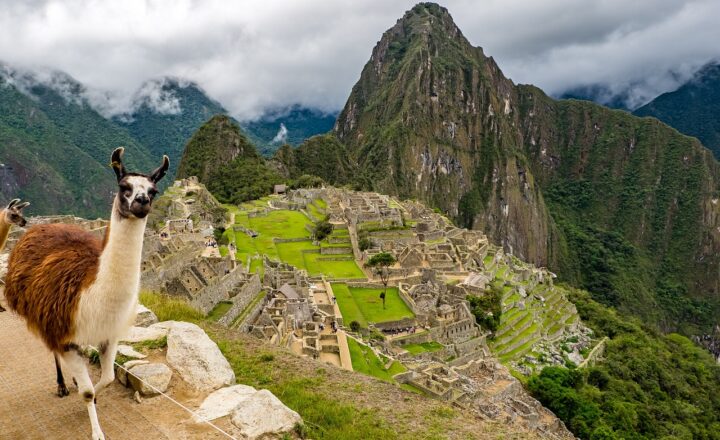 The Ancient Ruins of Machu Picchu and the Mysteries of the Inca Empire