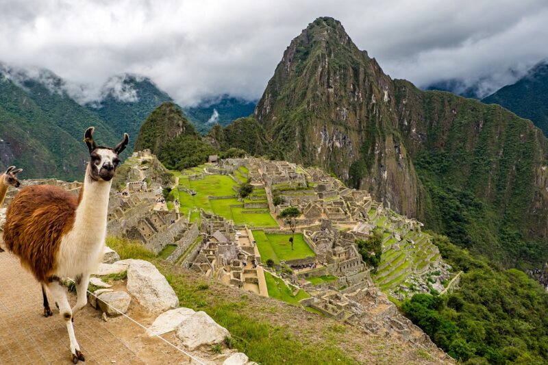 The Ancient Ruins of Machu Picchu and the Mysteries of the Inca Empire