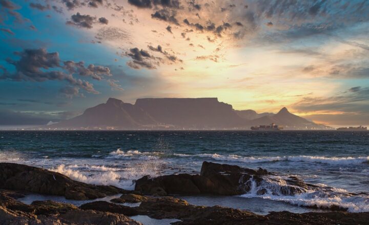 The Strange Sounds of Taos: An Unexplained Hum That Haunts Residents