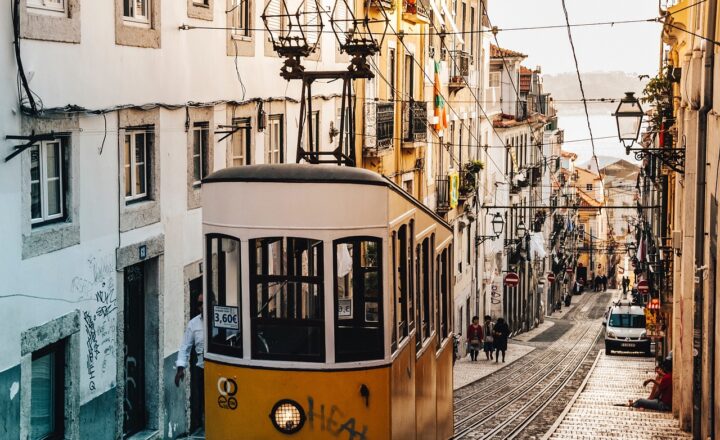 How Transportation Choices Affect Urban Development and Real Estate