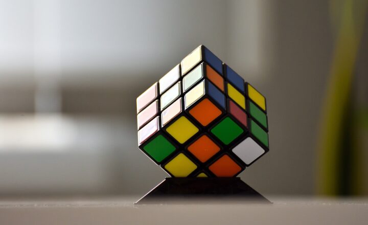 How Rubik’s Cube Became an Unlikely Puzzle Craze That’s Still Popular Today