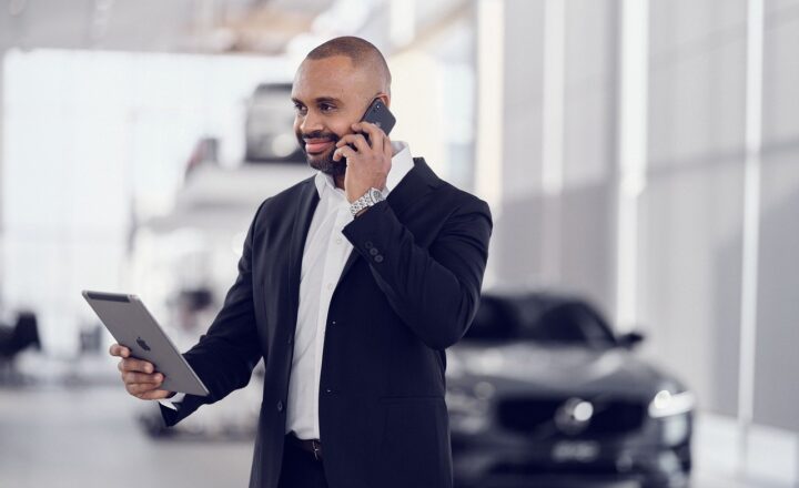 How Rideshare Services Like Uber and Lyft Are Shaping Modern Transportation