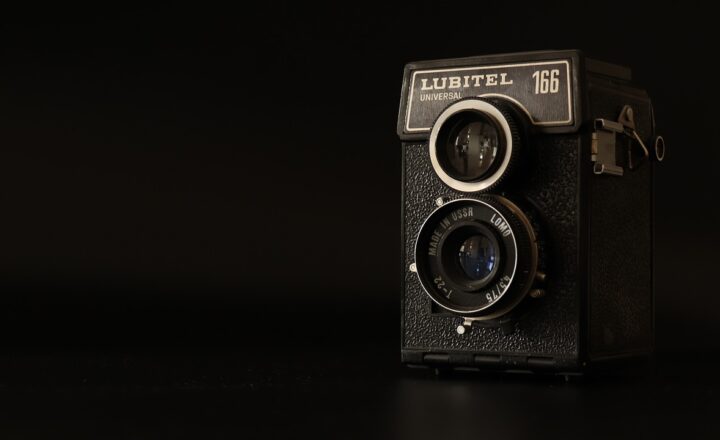 How Kodak Missed the Digital Revolution and Lost Its Place in Photography