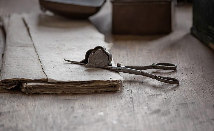How Paper Was Invented in Ancient China and Spread to the World