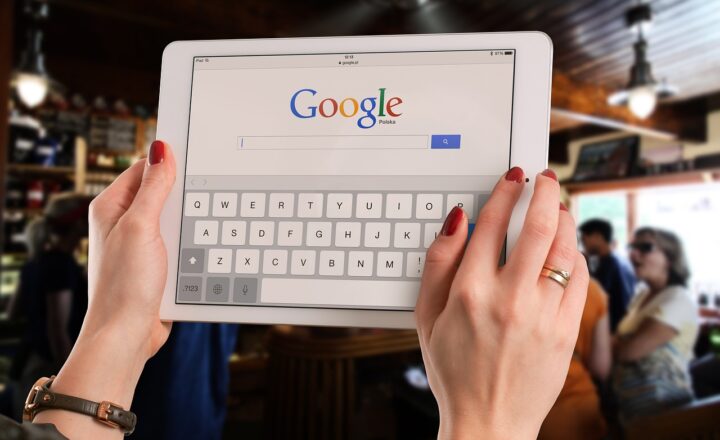 How Voice Search is Transforming the Internet Experience for Users