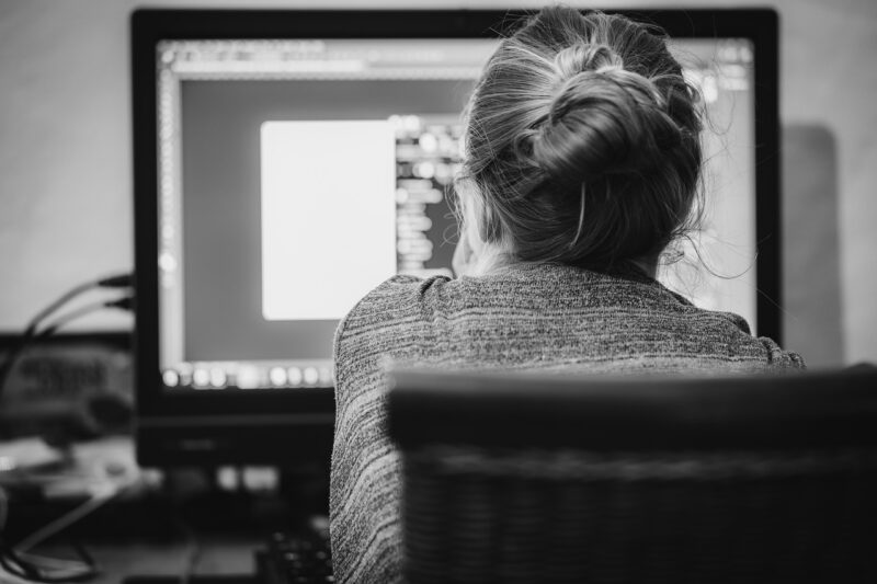 The Evolution of Web Design: From Static Pages to Dynamic Experiences The Evolution of Web Design: From Static Pages to Dynamic Experiences