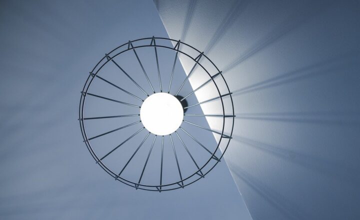 How to Create Custom Wallpapers or Decals for a Unique Home Look