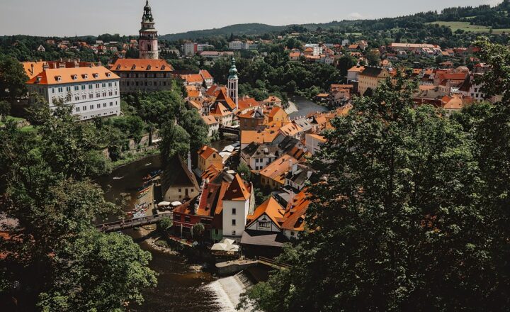 The Influence of Colonial Languages on Modern Global Communication