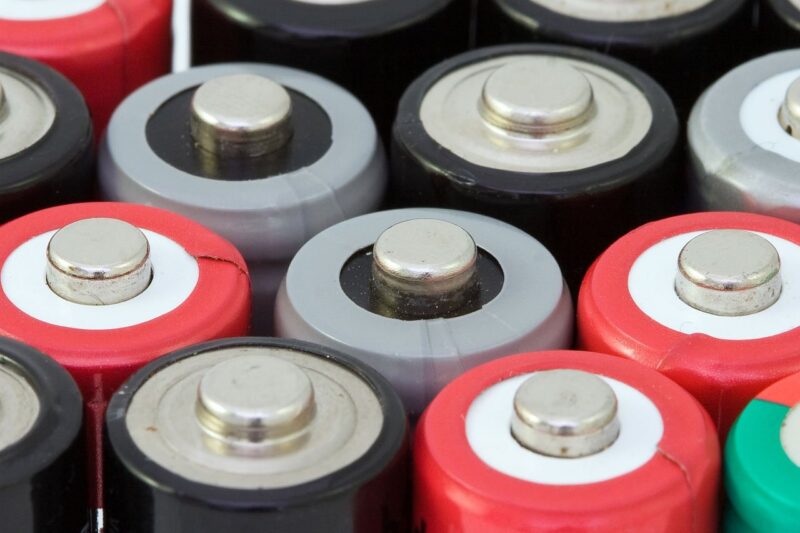 How Batteries Work: The Chemistry of Storing and Releasing Energy How Batteries Work: The Chemistry of Storing and Releasing Energy