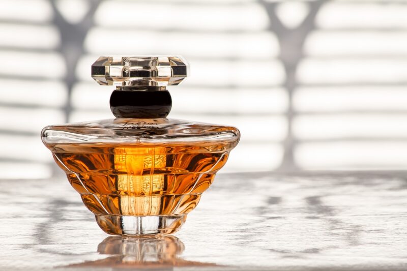 The History of Perfume: How Scent Became a Symbol of Luxury and Identity The History of Perfume: How Scent Became a Symbol of Luxury and Identity