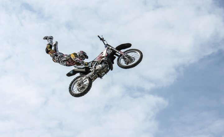 Why Some People Are Drawn to Extreme Sports and the Thrill of Risk