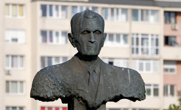 How Famous Historical Figures Would Be Viewed by Today’s Standards