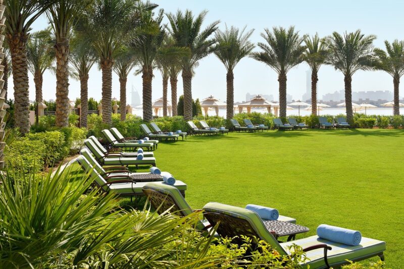 The World’s Most Luxurious Hotels and the Stories Behind Their Splendor The World’s Most Luxurious Hotels and the Stories Behind Their Splendor