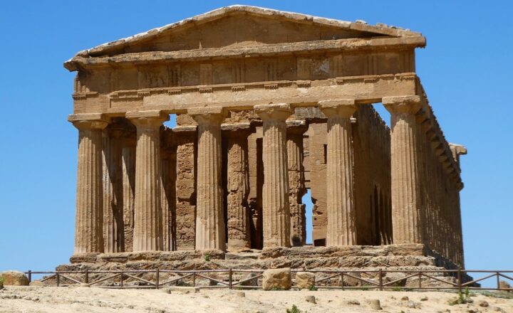 How Ancient Myths and Legends Continue to Shape Modern Culture