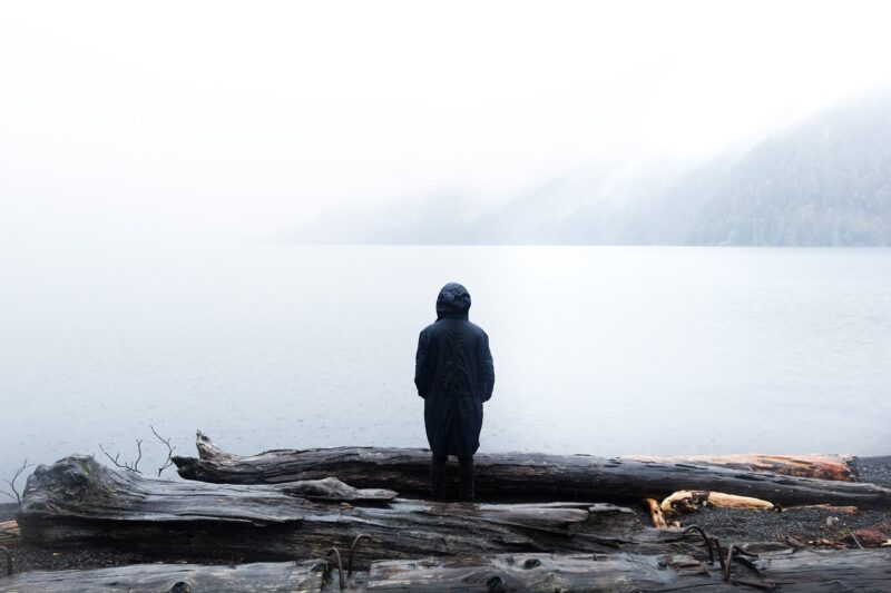 The Benefits of Traveling Alone and What It Teaches You About Yourself The Benefits of Traveling Alone and What It Teaches You About Yourself