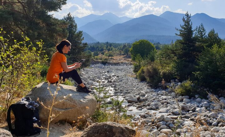 How to Use Freelancing as a Tool to Travel the World While Earning a Living