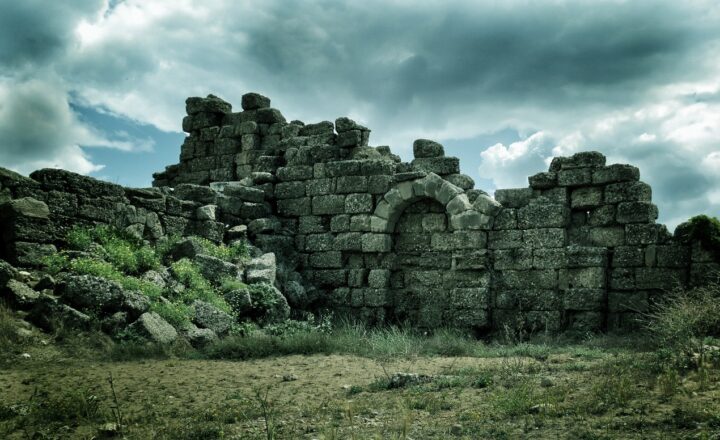 The Most Mysterious Ruins Ever Discovered That Continue to Baffle Historians and Archaeologists