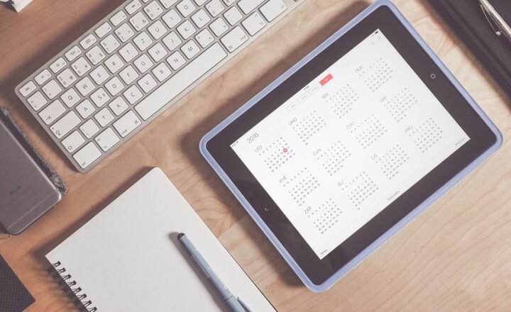 How Early Calendars Were Designed Using the Movements of the Sun, Moon, and Stars