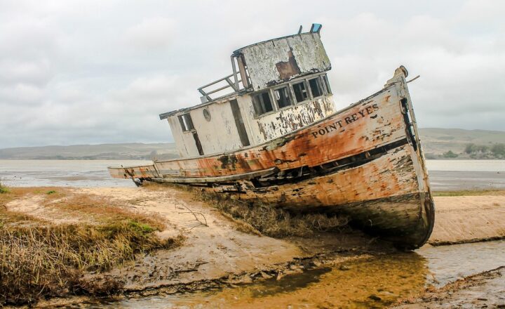 The Strangest and Most Surprising Things Ever Found Inside Ancient Shipwrecks at the Bottom of the Ocean