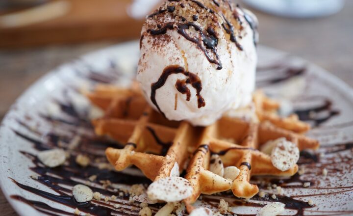 The Rise of Ice Cream Cafés That Double as Instagram-Worthy Hangouts